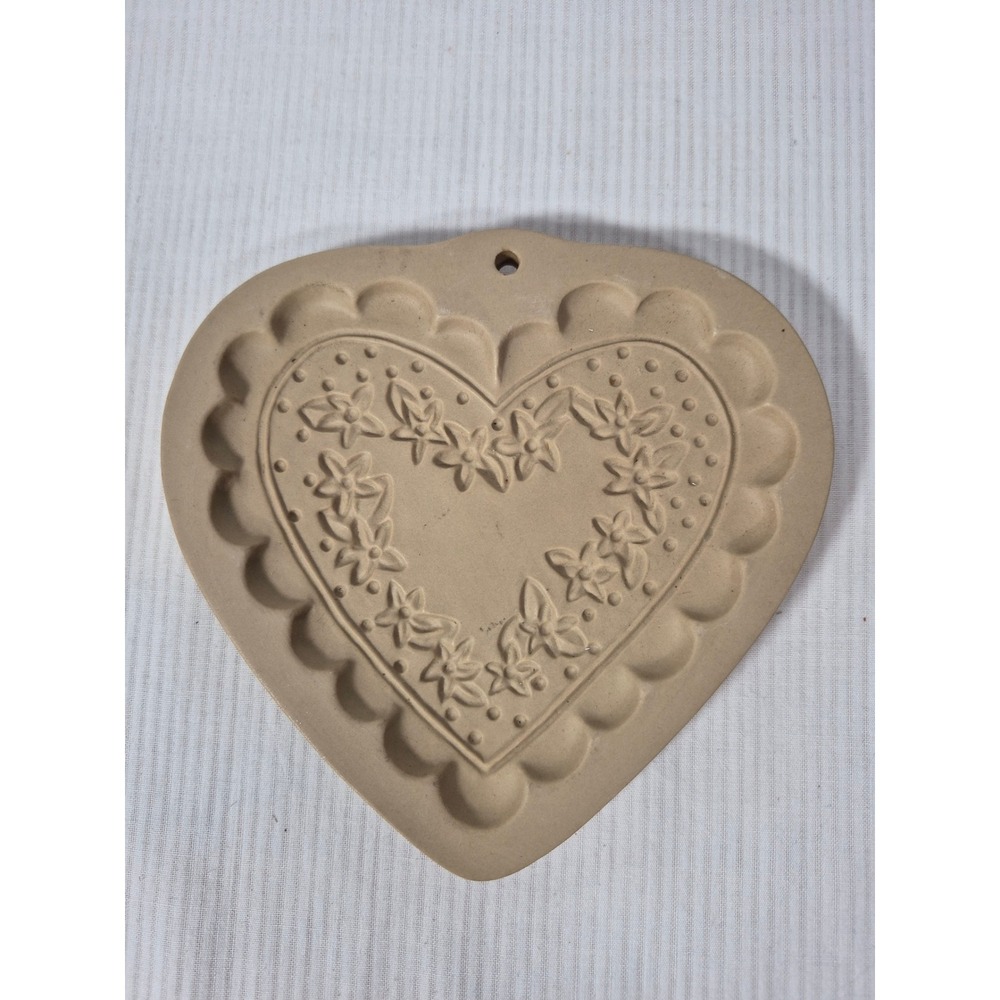 Vintage Brown Bag Cookie Art Heart Floral Stoneware Mold Scalloped Ceramic Tan